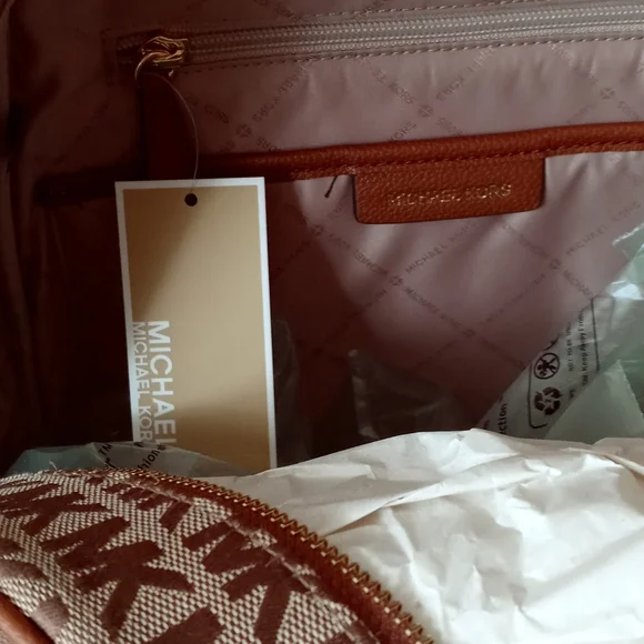 348 Michael Kors Abbey Monogram Designer Large Bac display picture 1